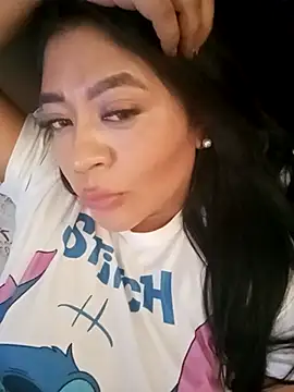 Snapshot of Sofiacortes1 chatting on 17, 10, 2025 Sofiacortes1 online show from 17, 10, 2025