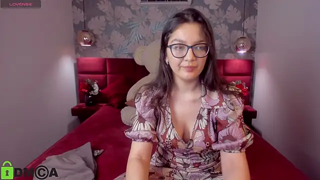 Snapshot of ZarifaRoot chatting on 26, 2, 2025 ZarifaRoot online show from 26, 2, 2025