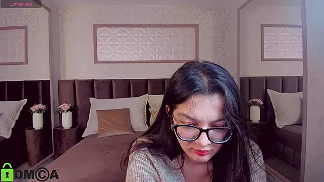 Snapshot of ZarifaRoot chatting on 16, 3, 2025 ZarifaRoot online show from 16, 3, 2025