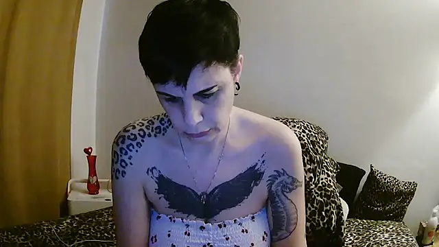 Snapshot of Mallory88 chatting on 12, 3, 2025 Mallory88 online show from 12, 3, 2025