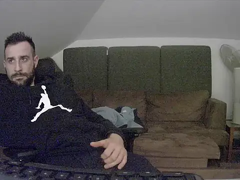 Snapshot of gryzoon chatting on 14, 2, 2026 gryzoon online show from 14, 2, 2026