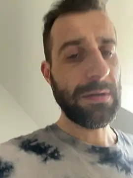 Snapshot of gryzoon chatting on 25, 2, 2026 gryzoon online show from 25, 2, 2026