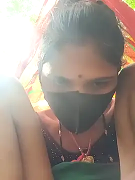 Chhavi Chadha online show from 4, 11, 2025