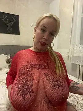 Snapshot of kahyhot chatting on 2, 10, 2025 kahyhot online show from 2, 10, 2025