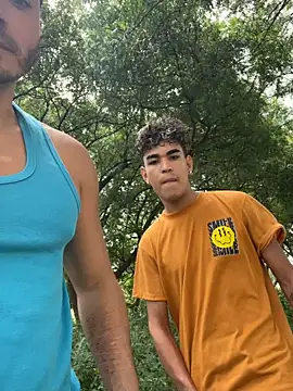 Snapshot of twinks_28 chatting on 31, 10, 2025 twinks 28 online show from 31, 10, 2025