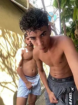 Snapshot of twinks_28 chatting on 28, 4, 2026 twinks 28 online show from 28, 4, 2026