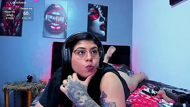 Snapshot of Veronika_metal chatting on 27, 3, 2026 Veronika metal online show from 27, 3, 2026