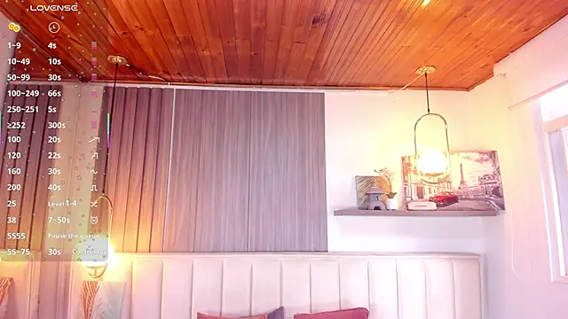 Nicoll Evans  online show from 9, 10, 2025