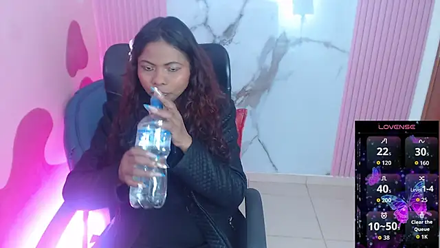 Agata Grubisic online show from 30, 9, 2025