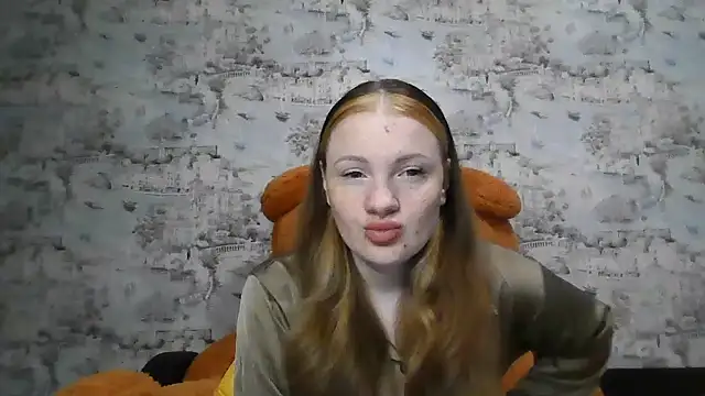 Snapshot of Eveline_May chatting on 18, 9, 2025 Eveline May online show from 18, 9, 2025
