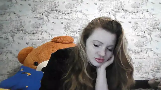 Snapshot of Eveline_May chatting on 2, 3, 2026 Eveline May online show from 2, 3, 2026