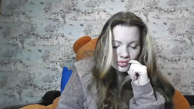 Snapshot of Eveline_May chatting on 24, 3, 2026 Eveline May online show from 24, 3, 2026