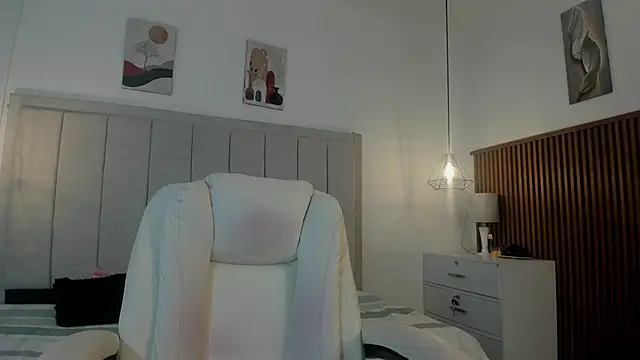 Snapshot of gime_lara chatting on 11, 4, 2026 gime lara online show from 11, 4, 2026