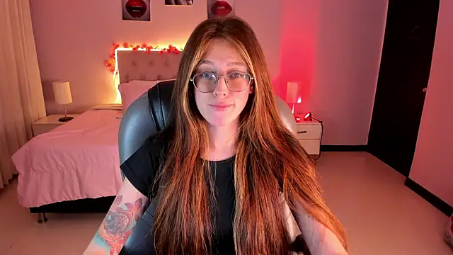 Emily Warren  online show from 6, 4, 2026