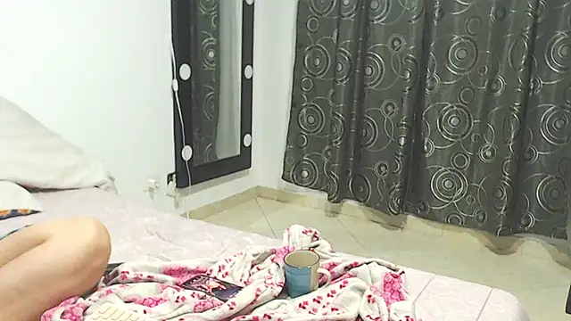 Nicolane Palmer online show from 18, 9, 2025