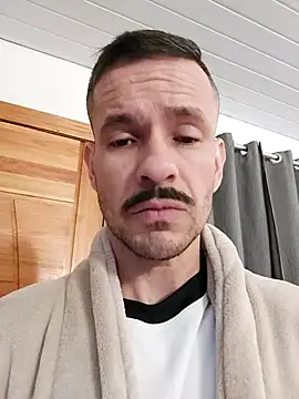 juniortche1313 online show from 16, 9, 2025