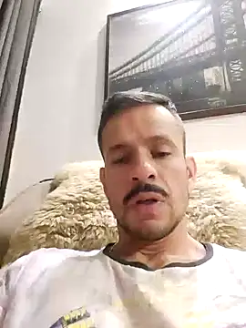 Snapshot of juniortche1313 chatting on 16, 10, 2025 juniortche1313 online show from 16, 10, 2025