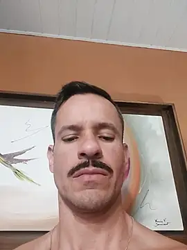 Snapshot of juniortche1313 chatting on 19, 10, 2025 juniortche1313 online show from 19, 10, 2025