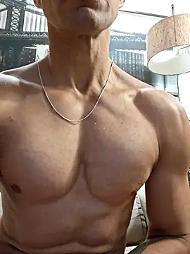 juniortche1313 online show from 9, 4, 2026