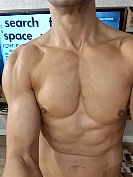 juniortche1313 online show from 24, 4, 2026