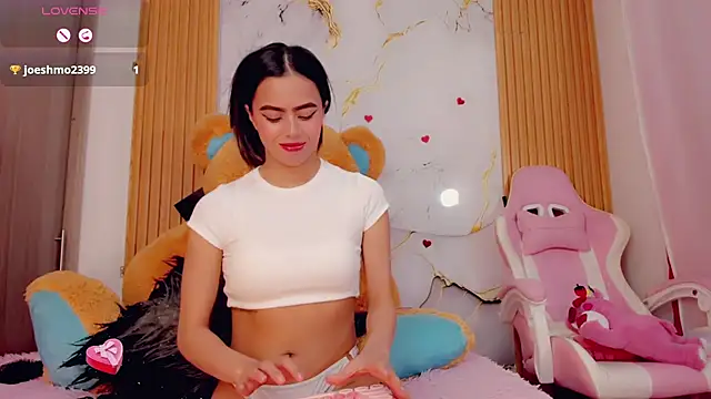 ValeriCardenas online show from 25, 9, 2025