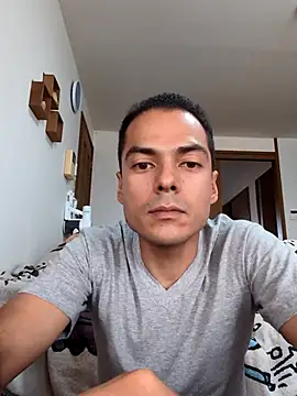 Snapshot of galhegol chatting on 23, 9, 2025 galhegol online show from 23, 9, 2025