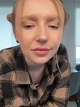 EvaBrooklyn online show from 4, 3, 2025