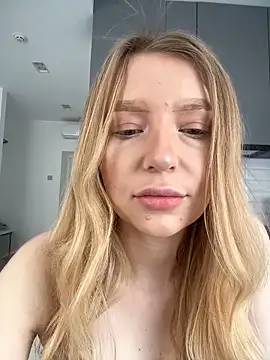 EvaBrooklyn online show from 9, 3, 2025