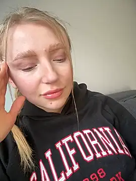 EvaBrooklyn online show from 14, 3, 2025