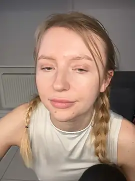 EvaBrooklyn online show from 14, 3, 2025