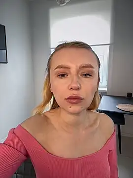 EvaBrooklyn online show from 17, 3, 2025