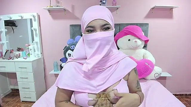 Snapshot of Fernanda_ali chatting on 1, 3, 2025 Fernanda ali online show from 1, 3, 2025