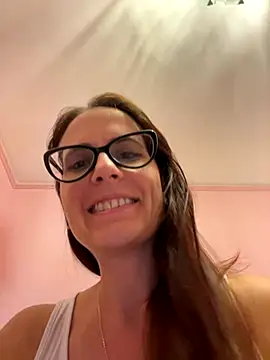 Snapshot of NataKitten chatting on 21, 10, 2025 NataKitten online show from 21, 10, 2025