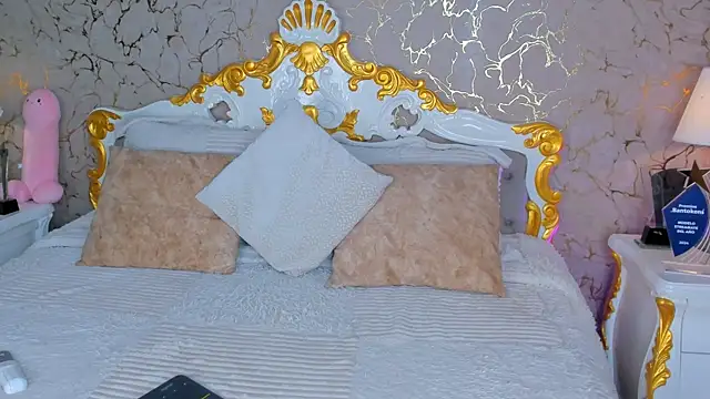 ScarlettWallace online show from 14, 3, 2025