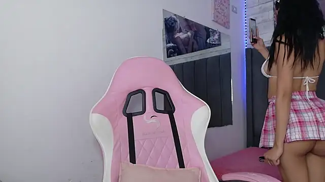 Aida princess online show from 10, 2, 2026