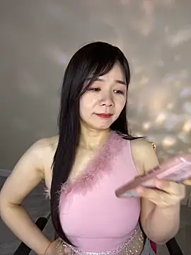 Snapshot of xiaowang0523 chatting on 12, 3, 2025 xiaowang0523 online show from 12, 3, 2025