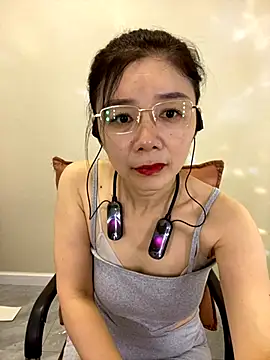 Snapshot of xiaowang0523 chatting on 27, 9, 2025 xiaowang0523 online show from 27, 9, 2025