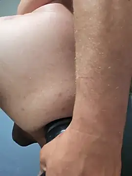 dylanroberts1995 online show from 18, 3, 2025