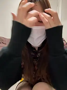 Snapshot of daiyo_kai_Gutara chatting on 1, 4, 2026 daiyo kai Gutara online show from 1, 4, 2026