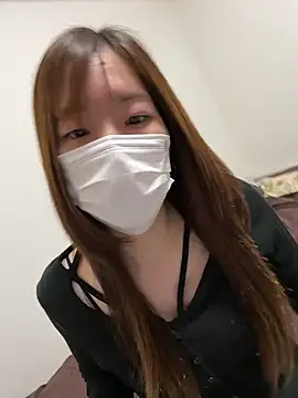 Snapshot of daiyo_kai_Gutara chatting on 18, 4, 2026 daiyo kai Gutara online show from 18, 4, 2026