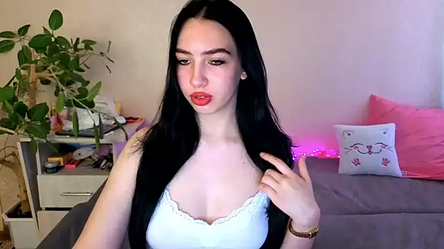Snapshot of WildKittenX_ chatting on 23, 5, 2026 WildKittenX online show from 23, 5, 2026