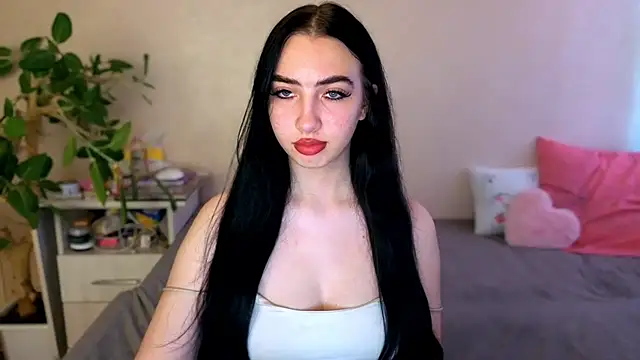 Snapshot of WildKittenX_ chatting on 24, 6, 2026 WildKittenX online show from 24, 6, 2026