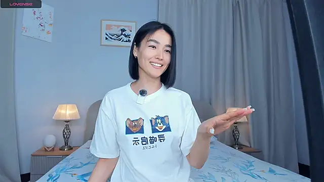 Snapshot of RanelDiva chatting on 19, 11, 2025 RanelDiva online show from 19, 11, 2025