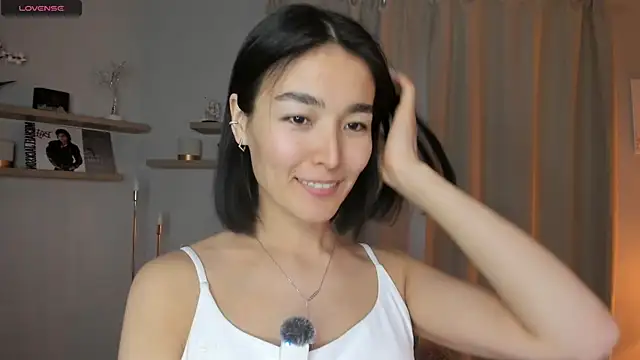 Snapshot of RanelDiva chatting on 16, 12, 2025 RanelDiva online show from 16, 12, 2025