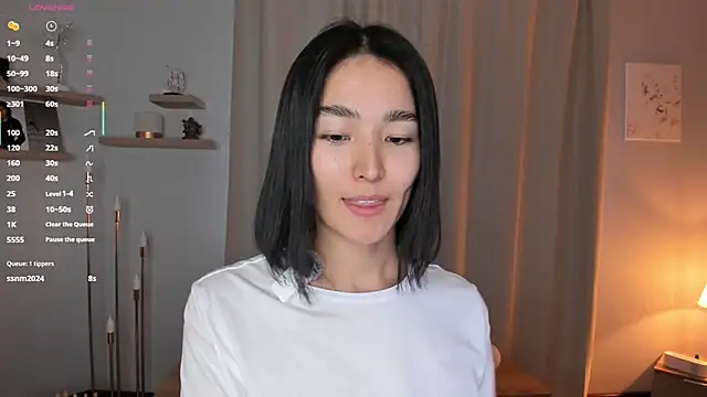 Snapshot of RanelDiva chatting on 17, 12, 2025 RanelDiva online show from 17, 12, 2025