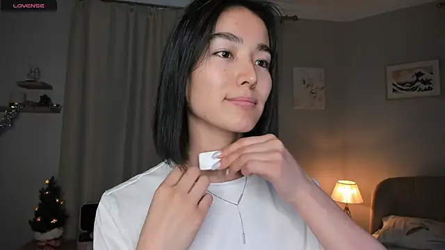 Snapshot of RanelDiva chatting on 18, 12, 2025 RanelDiva online show from 18, 12, 2025