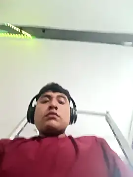 Snapshot of crisssalazar chatting on 10, 3, 2025 crisssalazar online show from 10, 3, 2025