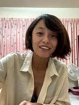 Snapshot of ladypaggy chatting on 3, 10, 2025 ladypaggy online show from 3, 10, 2025