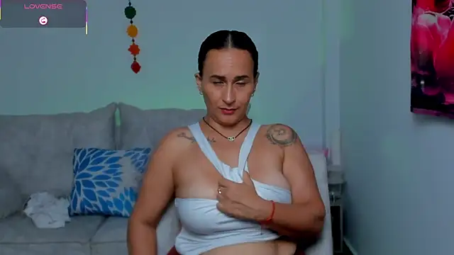 Sara Charmy online show from 29, 4, 2026