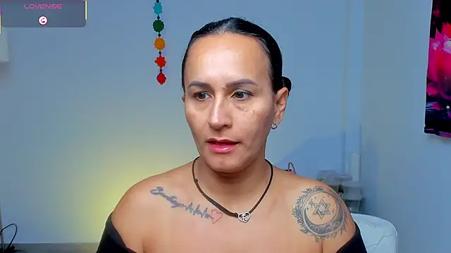 Sara Charmy online show from 9, 5, 2026